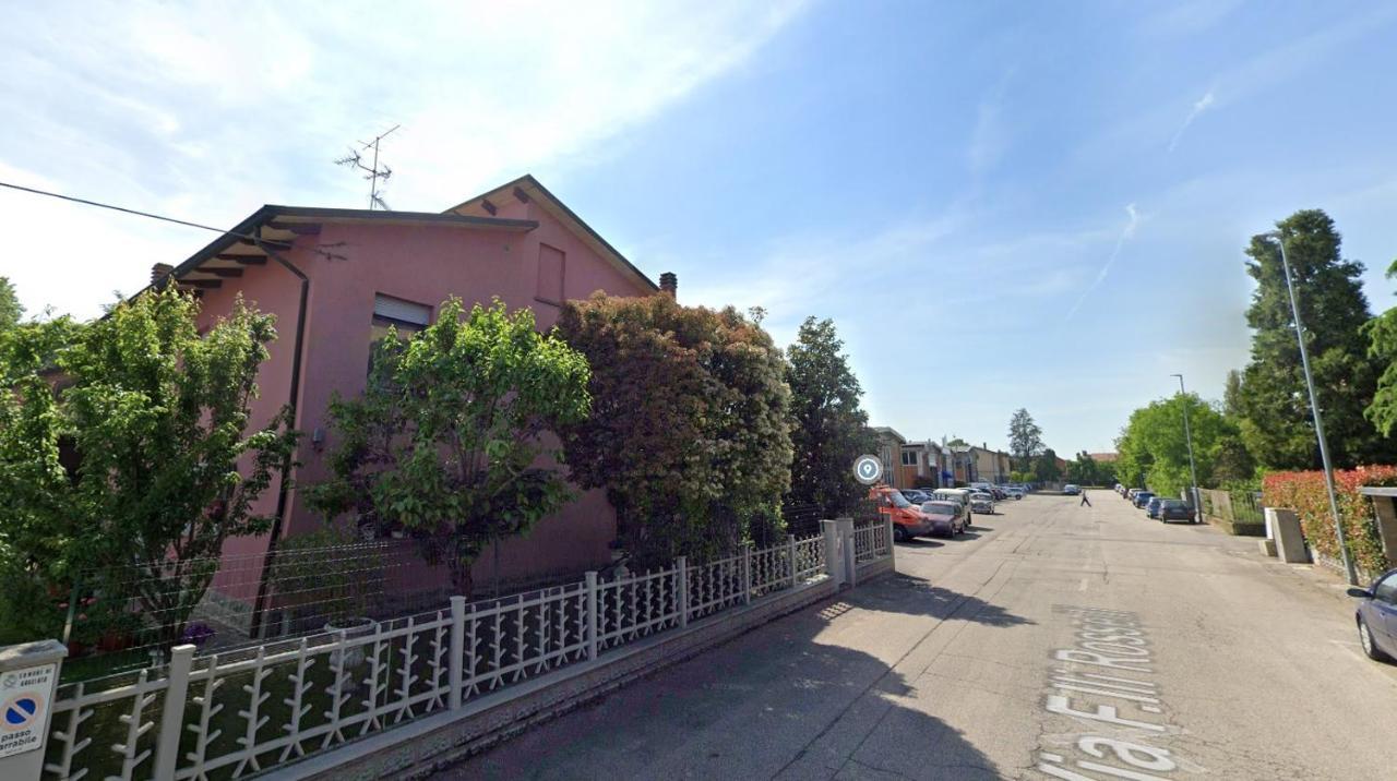Affittacamere Da Alina Argelato Exterior foto